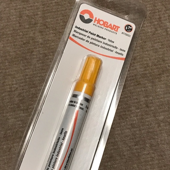 Hobart Welding Products Yellow Industrial Paint Marker Pen # 770221
Valve-action - Picture 7 of 7